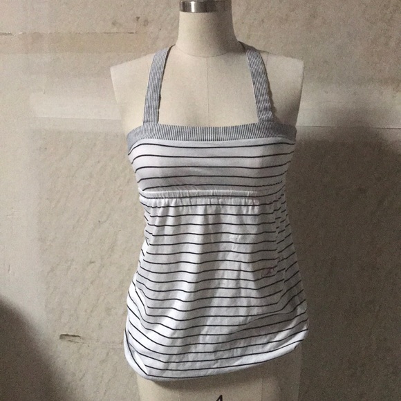 ☀️sale!☀️ Volcom cross back tank - Picture 4 of 4